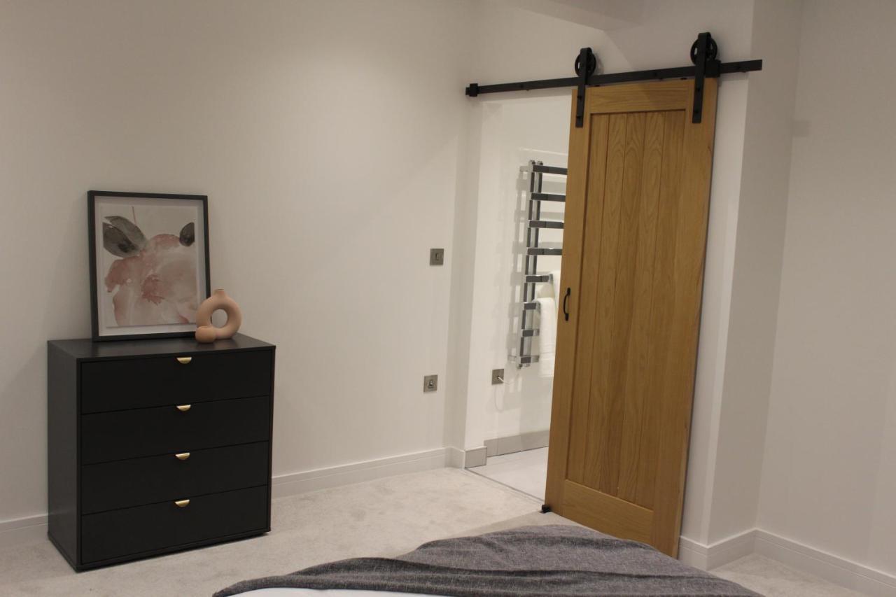 Luxury 2 Bed Apartment In The Heart Of Rochester Rochester  Eksteriør billede